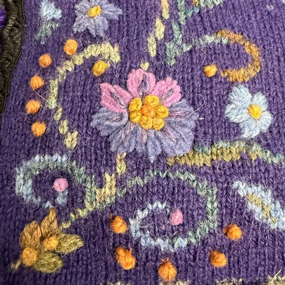 Icelandic Design Wool Blend Floral Tapestry Jacket M Nordic Embroidered Boho 03 - Picture 8 of 14